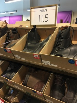 clarks outlet pleasant prairie